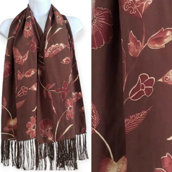 Accessories - NWOT brown purple & cream floral fringed Italian silk scarf Womens One Size